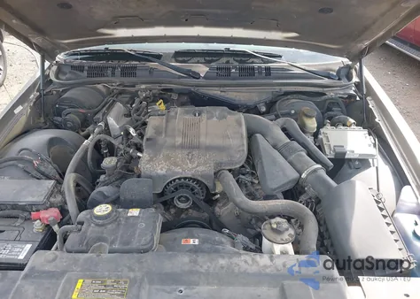 2005 Mercury Grand Marquis Ls from USA, damaged, VIN 2MEFM75W55X648333